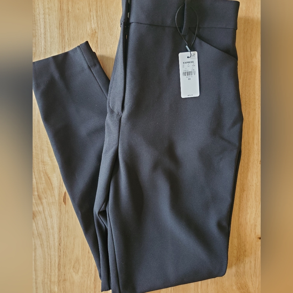 NWT Express Editor Pants Black Size 8R